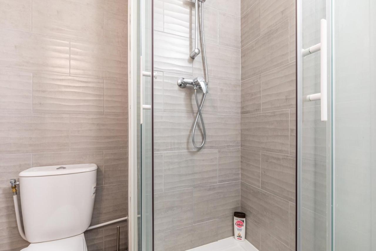 Apartament Chic Apart With Parking Mantes-la-Jolie Zewnętrze zdjęcie